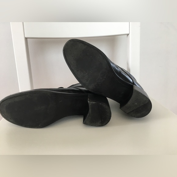 Vintage Transit black leather ankle boots - Picture 3 of 5